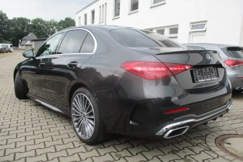 Mercedes-Benz C 180 din 2024 cu 18.400 km - oferta MER146189 - foto 5