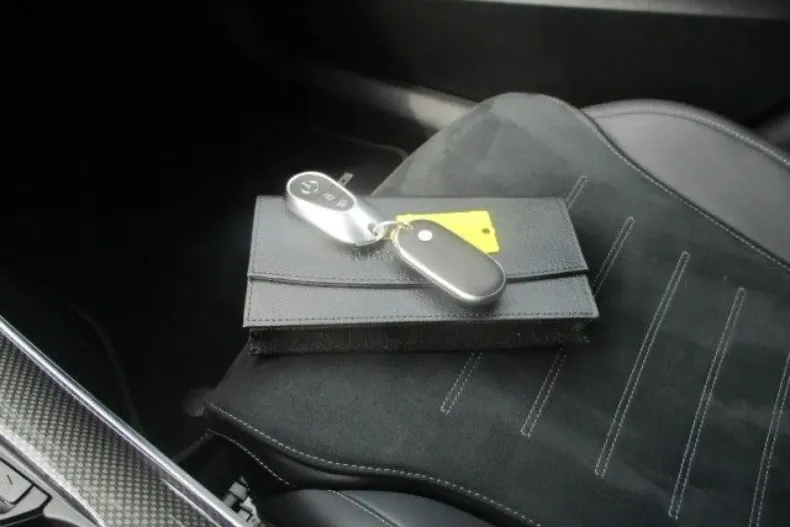 Mercedes-Benz C 180 din 2024 cu 18.400 km - oferta MER146189 - foto 29