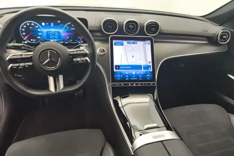 Mercedes-Benz C 200 din 2024 cu 18.745 km - oferta MER146202 - foto 12