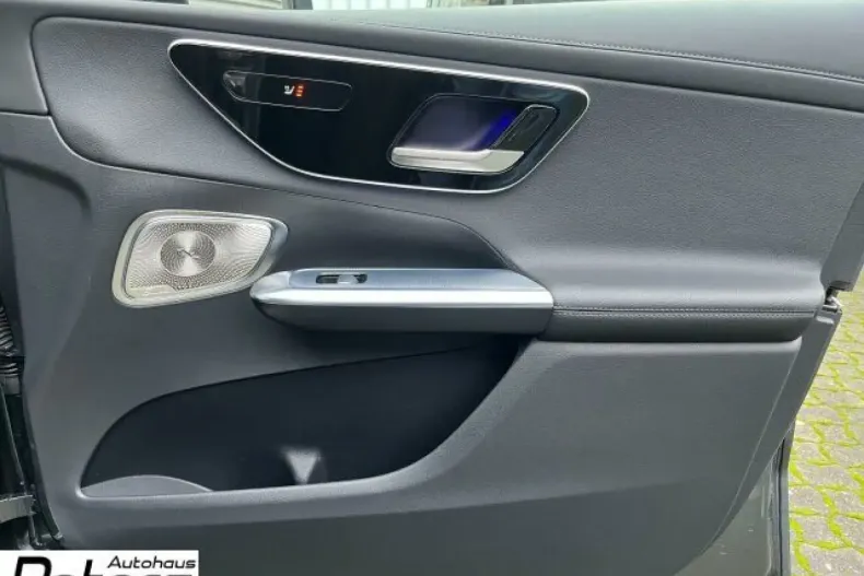 Mercedes-Benz GLC 300 din 2023 cu 56.900 km - oferta MER146209 - foto 21