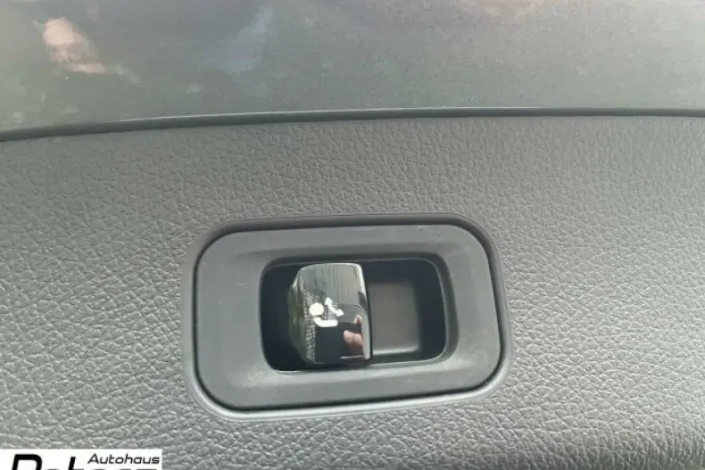 Mercedes-Benz GLC 300 din 2023 cu 56.900 km - oferta MER146209 - foto 29