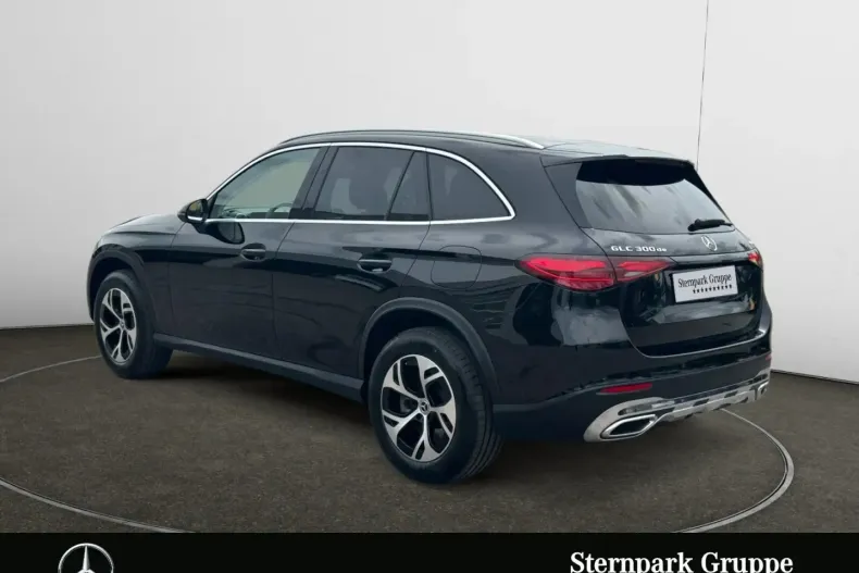 Mercedes-Benz GLC 300 din 2024 cu 27.850 km - oferta MER146213 - foto 3