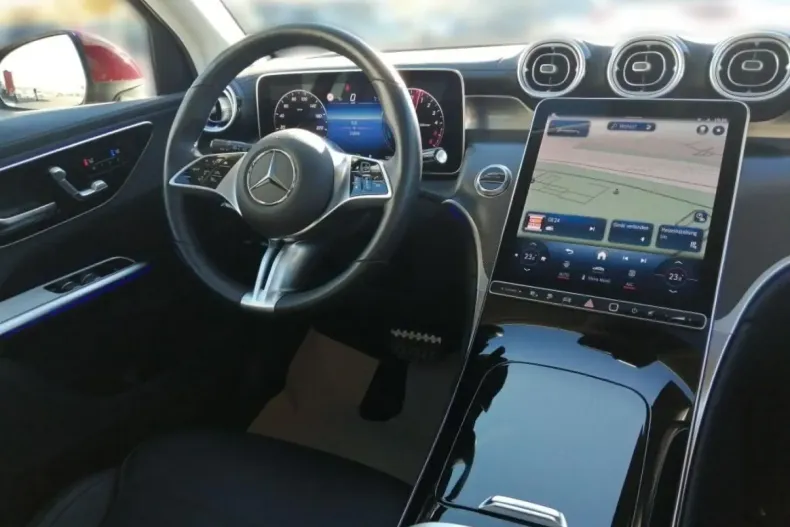 Mercedes-Benz GLC 300 din 2023 cu 14.990 km - oferta MER146215 - foto 9