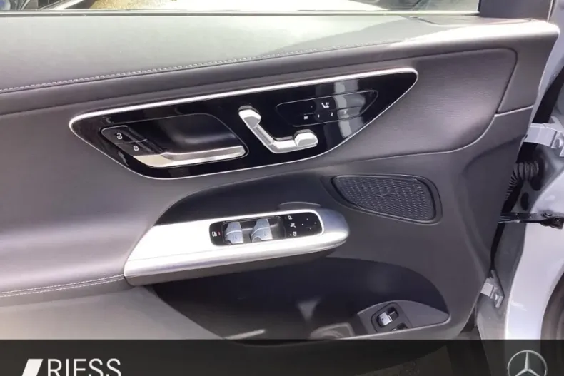 Mercedes-Benz GLC 300 din 2024 cu 36.395 km - oferta MER146219 - foto 8