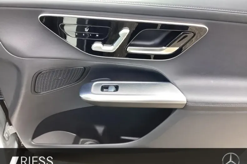 Mercedes-Benz GLC 300 din 2024 cu 36.395 km - oferta MER146219 - foto 18