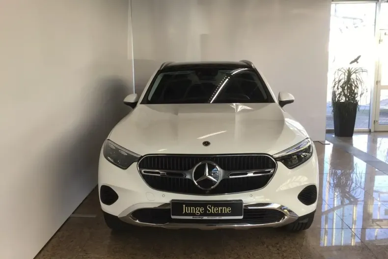Mercedes-Benz GLC 300 din 2023 cu 18.324 km - oferta MER146223 - foto 3