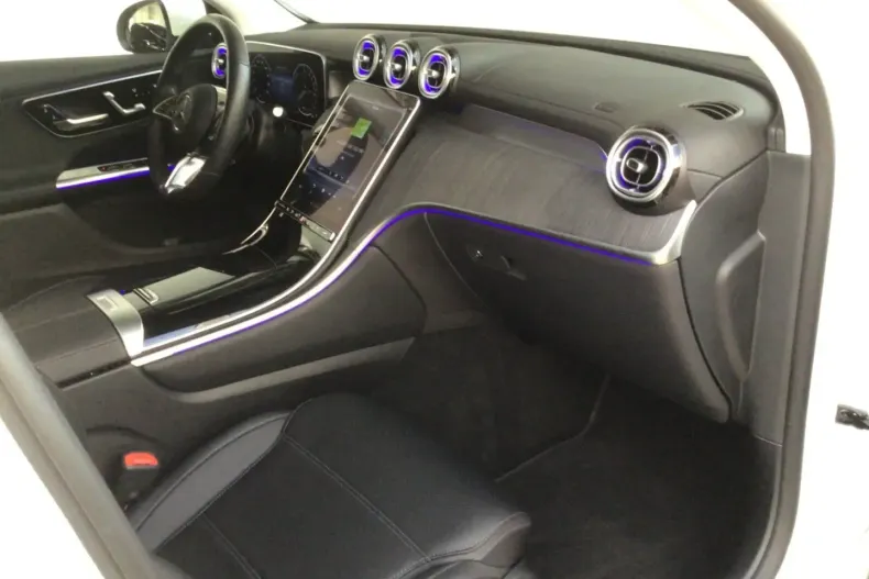 Mercedes-Benz GLC 300 din 2023 cu 18.324 km - oferta MER146223 - foto 10