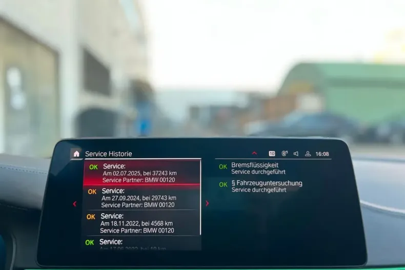 BMW M5 din 2022 cu 41.321 km - oferta BMW146224 - foto 35