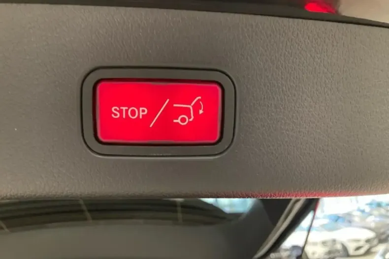 Mercedes-Benz GLC 300 din 2024 cu 35.083 km - oferta MER146227 - foto 17