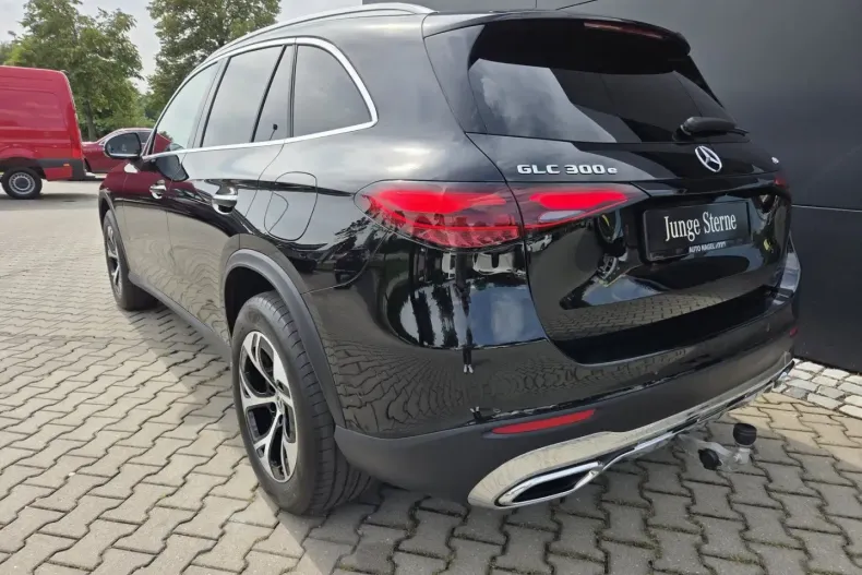 Mercedes-Benz GLC 300 din 2024 cu 12.822 km - oferta MER146228 - foto 3