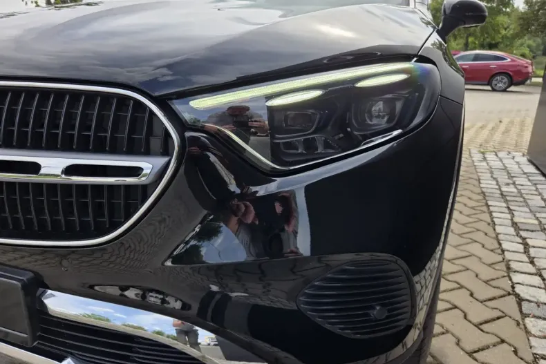 Mercedes-Benz GLC 300 din 2024 cu 12.822 km - oferta MER146228 - foto 7