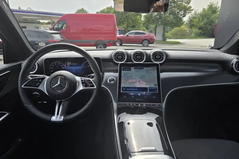 Mercedes-Benz GLC 300 din 2024 cu 12.822 km - oferta MER146228 - foto 13