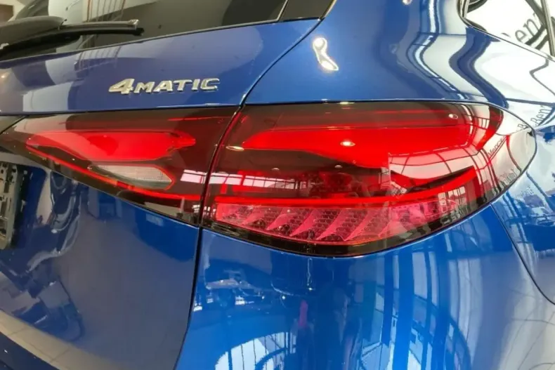 Mercedes-Benz GLC 300 din 2023 cu 19.486 km - oferta MER146234 - foto 19