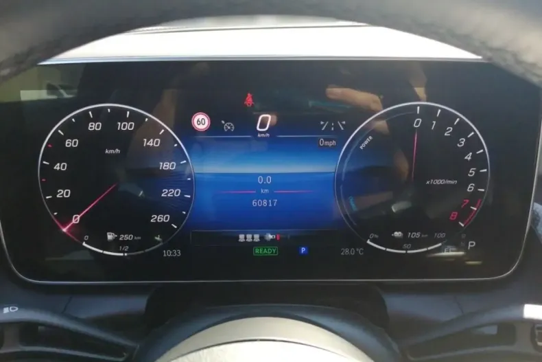 Mercedes-Benz GLC 300 din 2023 cu 59.900 km - oferta MER146235 - foto 14