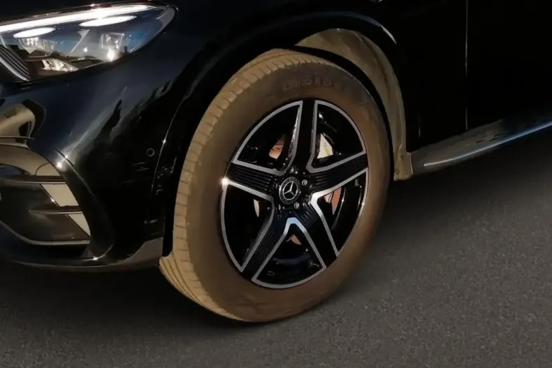 Mercedes-Benz GLC 300 din 2023 cu 47.550 km - oferta MER146239 - foto 7