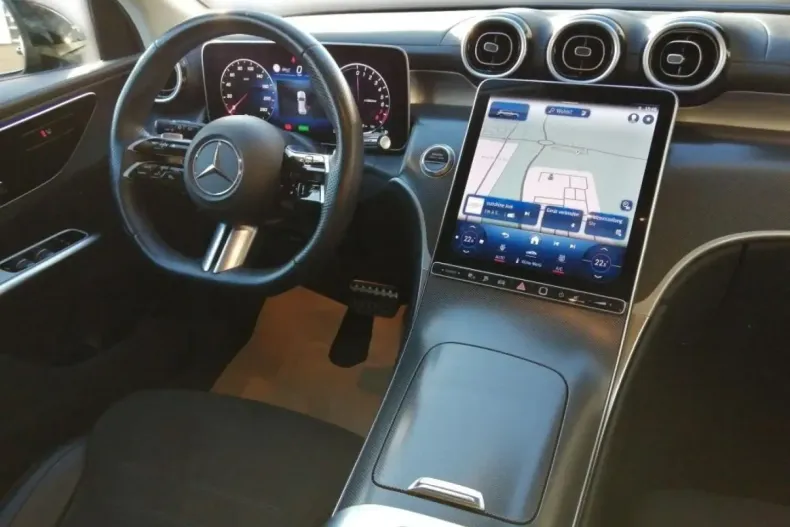 Mercedes-Benz GLC 300 din 2023 cu 47.550 km - oferta MER146239 - foto 9