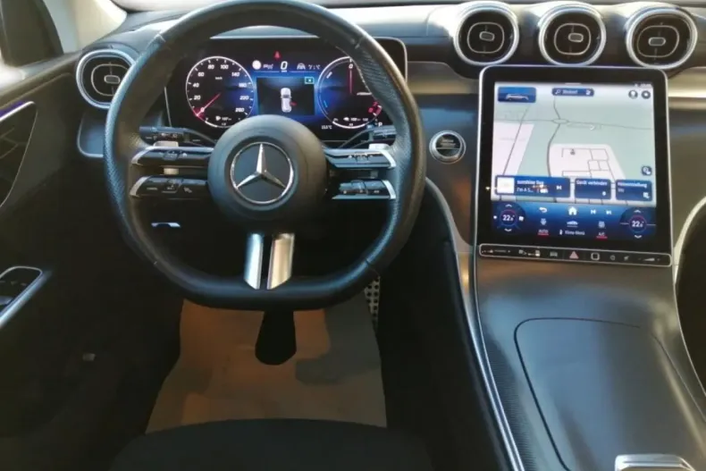 Mercedes-Benz GLC 300 din 2023 cu 47.550 km - oferta MER146239 - foto 10