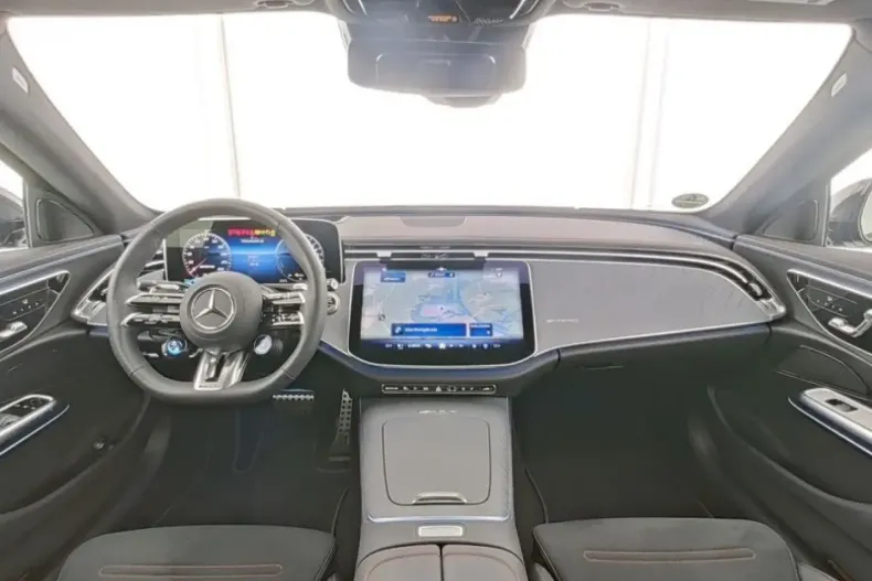 Mercedes-Benz E 53 AMG din 2025 cu 18.718 km - oferta MER146241 - foto 7