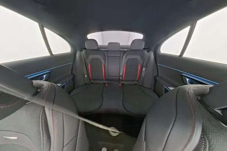 Mercedes-Benz E 53 AMG din 2025 cu 18.718 km - oferta MER146241 - foto 8