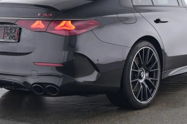 Mercedes-Benz E 53 AMG din 2025 cu 18.107 km - oferta MER146253 - foto 3