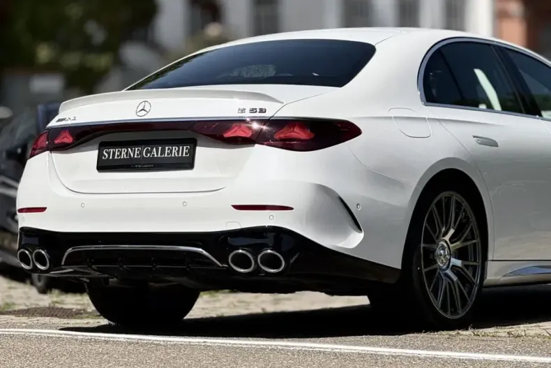 Mercedes-Benz E 53 AMG din 2024 cu 3.500 km - oferta MER146254 - foto 7