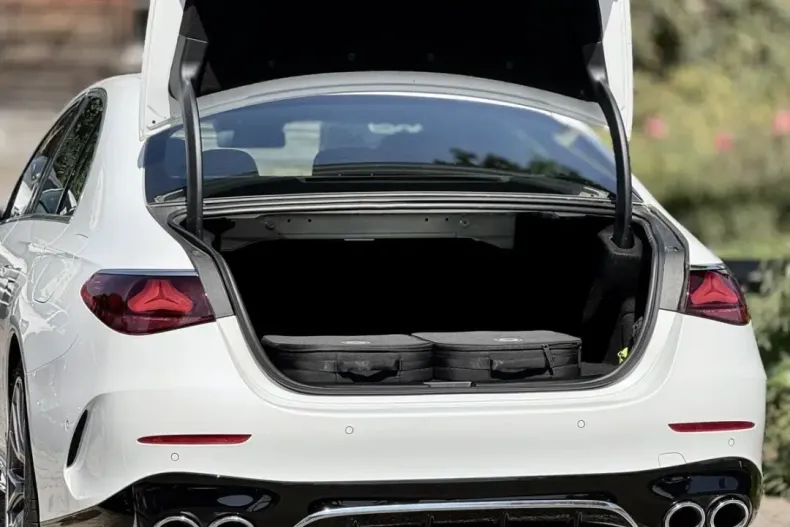 Mercedes-Benz E 53 AMG din 2024 cu 3.500 km - oferta MER146254 - foto 9