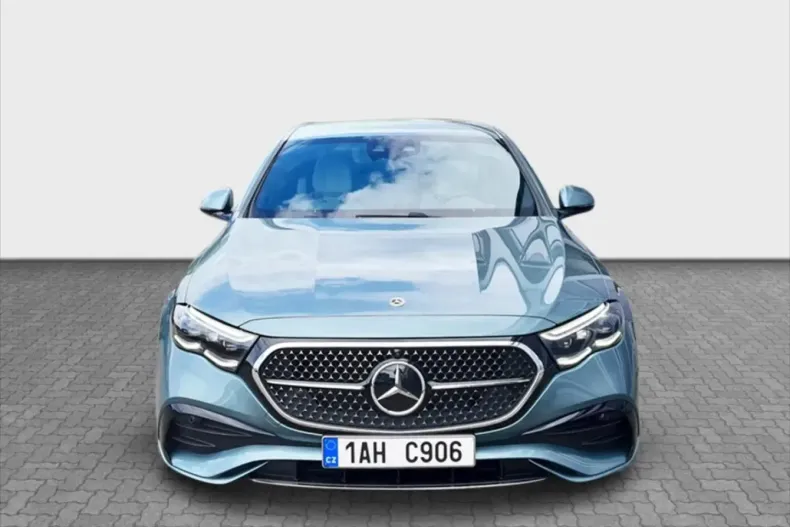 Mercedes-Benz E 220 din 2024 cu 6.592 km - oferta MER146259 - foto 8