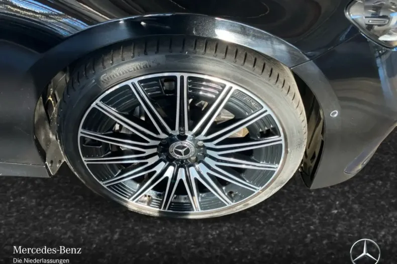 Mercedes-Benz E 220 din 2024 cu 27.420 km - oferta MER146270 - foto 4