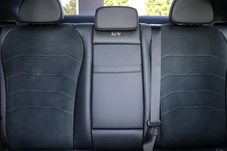 Mercedes-Benz E 220 din 2025 cu 8.050 km - oferta MER146272 - foto 24