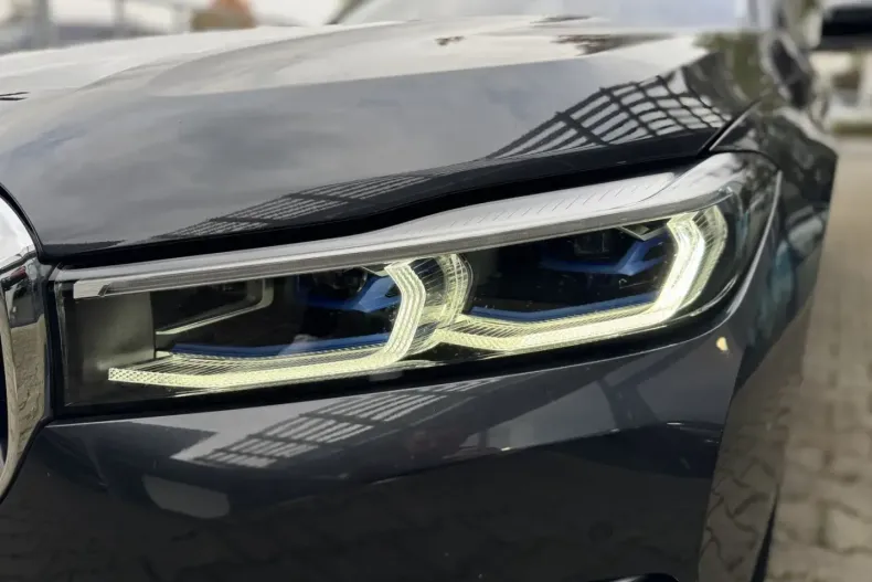 BMW 745 din 2021 cu 75.750 km - oferta BMW146281 - foto 4