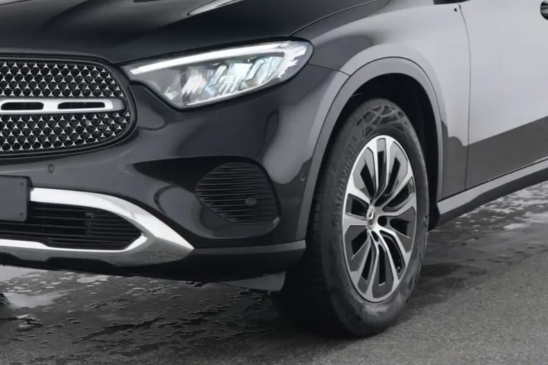 Mercedes-Benz GLC 220 din 2024 cu 20.941 km - oferta MER146282 - foto 2