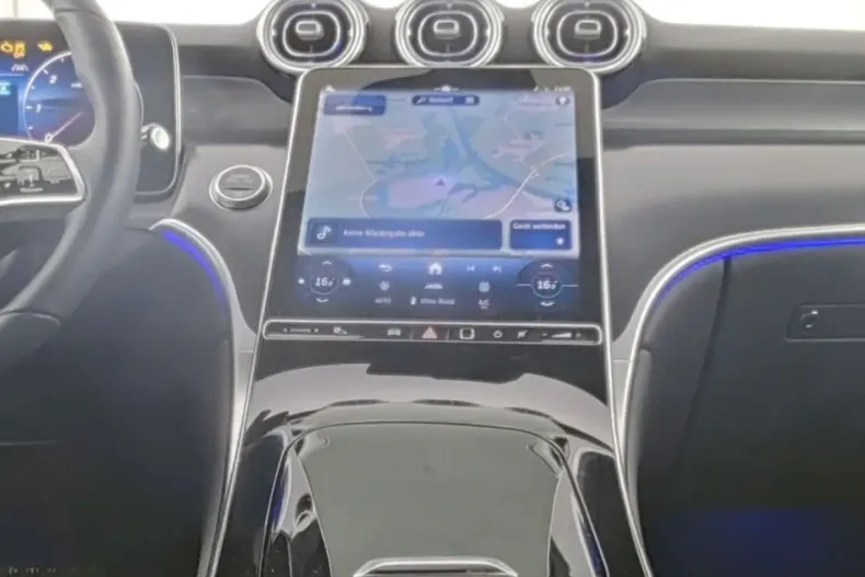 Mercedes-Benz GLC 220 din 2024 cu 20.941 km - oferta MER146282 - foto 4