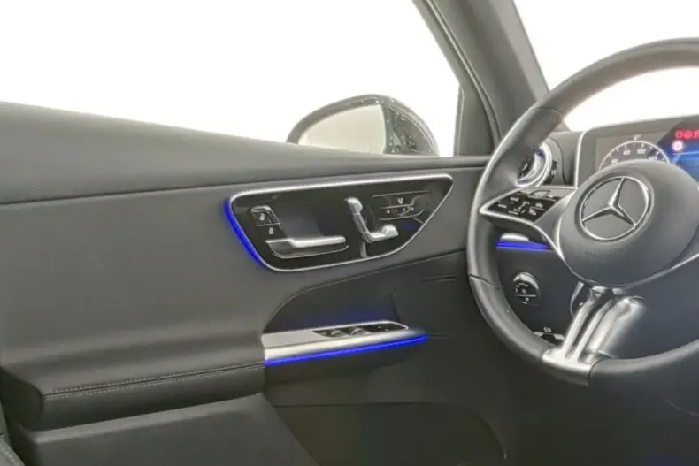 Mercedes-Benz GLC 220 din 2024 cu 20.941 km - oferta MER146282 - foto 8