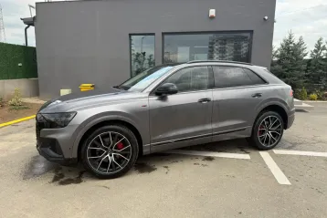Audi Q8 din 2020 - oferta AUD146284