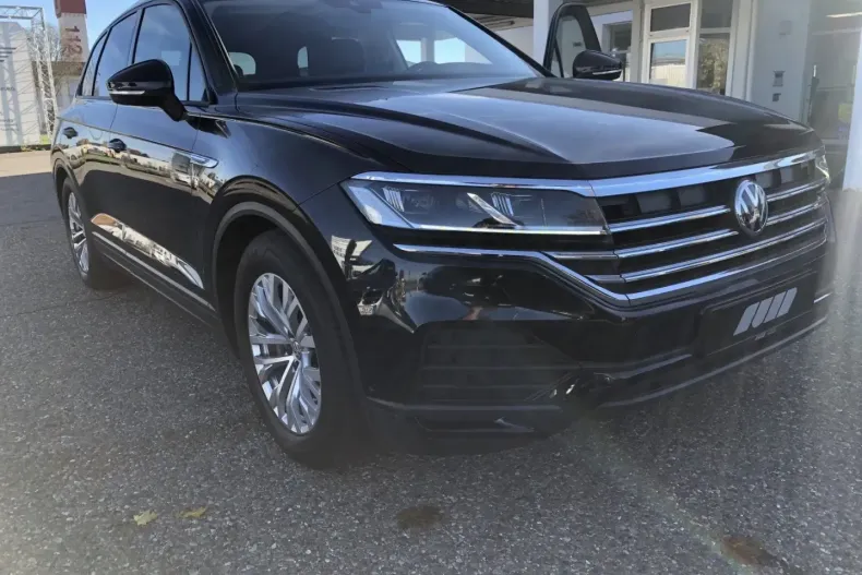 Volkswagen Touareg din 2020 cu 82.885 km - oferta VOL146291 - foto 4