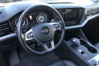 Volkswagen Touareg din 2020 cu 82.885 km - oferta VOL146291 - foto 9