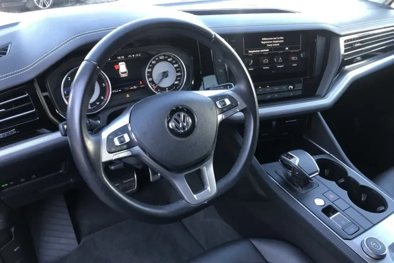 Volkswagen Touareg din 2020 cu 82.885 km - oferta VOL146291 - foto 9