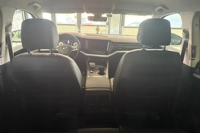 Volkswagen Touareg din 2020 cu 92.000 km - oferta VOL146292 - foto 9