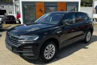 Volkswagen Touareg din 2021 cu 67.990 km - oferta VOL146294 - foto 2