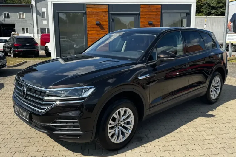 Volkswagen Touareg din 2021 cu 67.990 km - oferta VOL146294 - foto 2