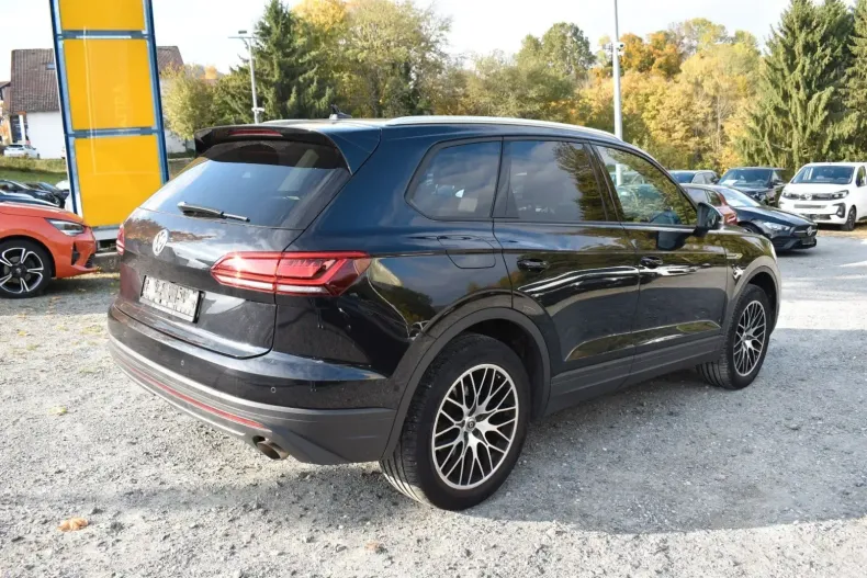 Volkswagen Touareg din 2020 cu 100.000 km - oferta VOL146307 - foto 9