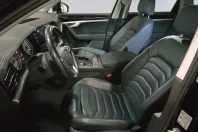 Volkswagen Touareg din 2020 cu 88.326 km - oferta VOL146310 - foto 9