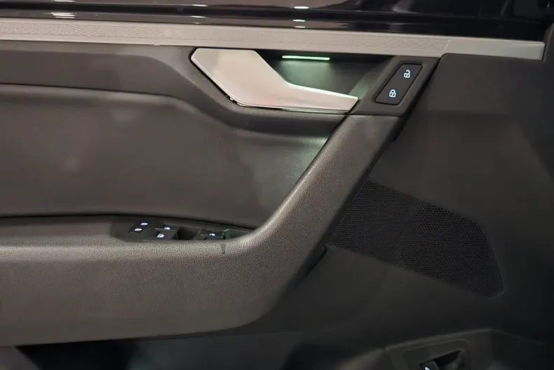 Volkswagen Touareg din 2020 cu 88.326 km - oferta VOL146310 - foto 10