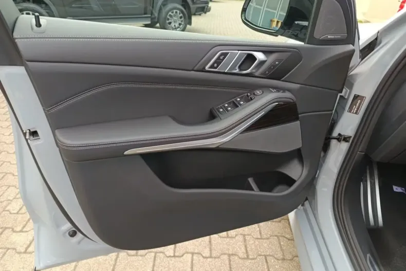 BMW X5 din 2024 cu 20.050 km - oferta BMW146313 - foto 7