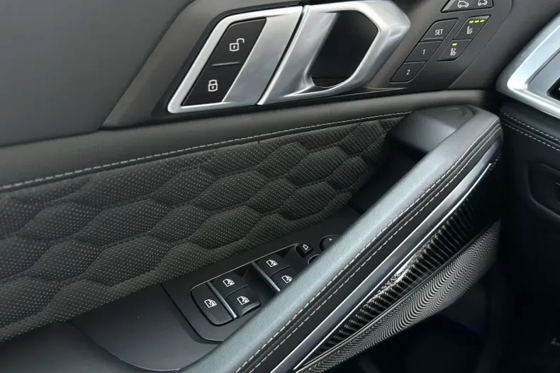 BMW X6 M din 2024 cu 8.900 km - oferta BMW146321 - foto 25