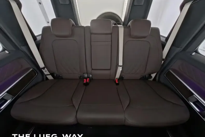 Mercedes-Benz G 500 din 2024 cu 18.700 km - oferta MER146332 - foto 9