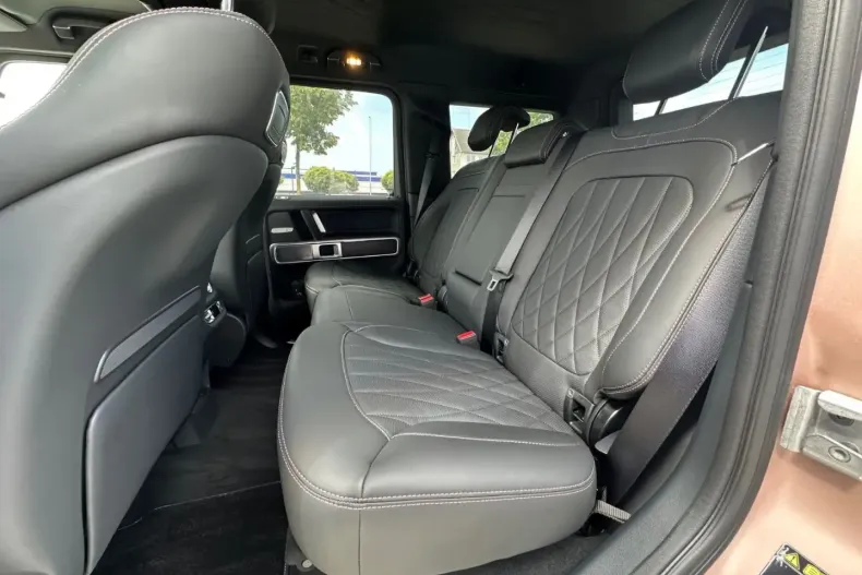 Mercedes-Benz G 500 din 2024 cu 1.500 km - oferta MER146333 - foto 17