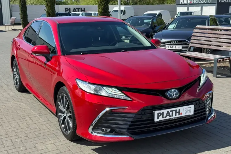 Toyota Camry din 2021 cu 86.695 km - oferta TOY146340 - foto 2