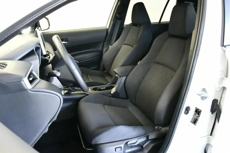 Toyota Corolla Cross din 2022 cu 25.700 km - oferta TOY146343 - foto 17