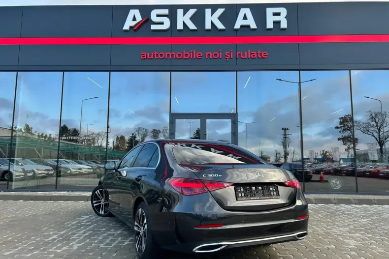 Mercedes-Benz C 30 AMG din 2024 cu 5.988 km - oferta MER146349 - foto 8